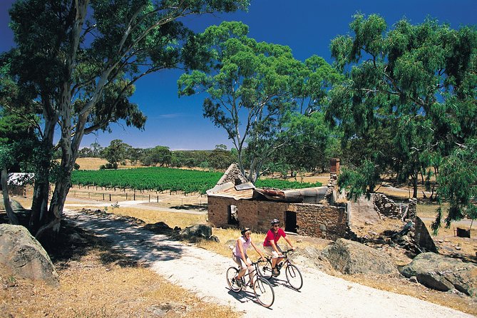 2-Night Self-Guided Clare Valley Vineyards Trail Bike Tour from Auburn - Auburn gives you a pleasant first evening