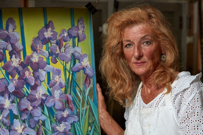 3-Hour Private Painting tuition in a beautiful Cognac vineyard - Painting beside the Cognac vines