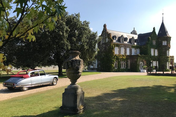 3H private city tour of Bordeaux and vineyard in a Citroën DS - Heading south to Pessac-Léognan