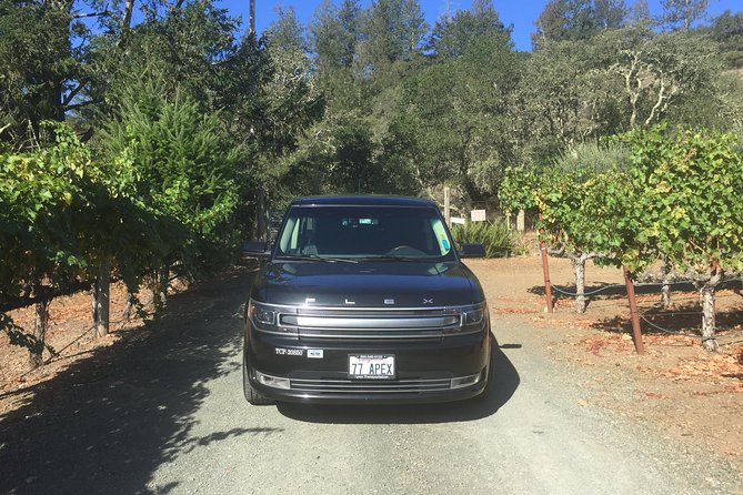 6-Hour Private Wine Country Tour of Napa in Crossover SUV (up to 6 people) - The crossover SUV and group comfort
