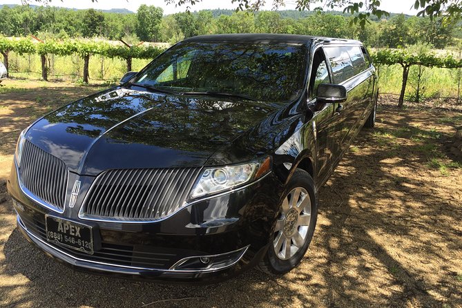 6-Hour Private Wine Country Tour of Napa in Lincoln MKT Limo (up to 8 people) - What happens at the Napa Valley stop