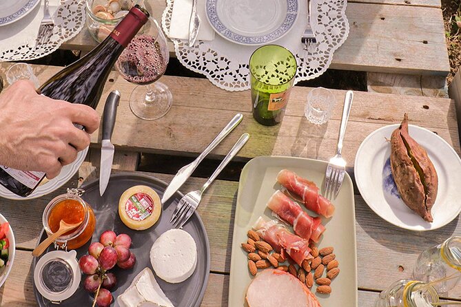 Algarve Romantic Vineyard Picnic in Carvoeiro - The picnic: regional food and one bottle of wine
