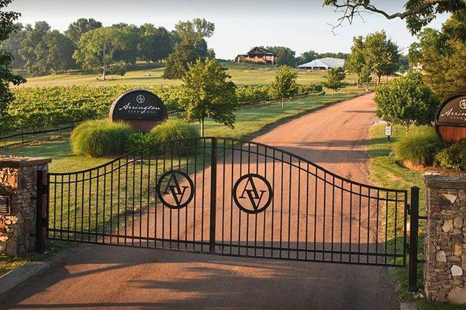 Arrington Vineyard Winery Round-Trip Shuttle Transportation from Nashville - The 45-minute ride from Nashville