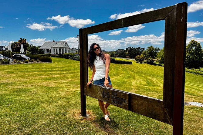 Auckland West Vineyard Tour with lunch and tastings incl - Soljans Estate, a third-generation stop in the tasting lineup