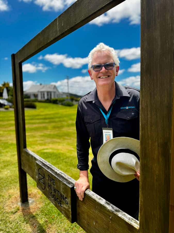 Auckland: Wine region tour with tastings and gourmet lunch - Kumeu River Wines adds a well-known final stop