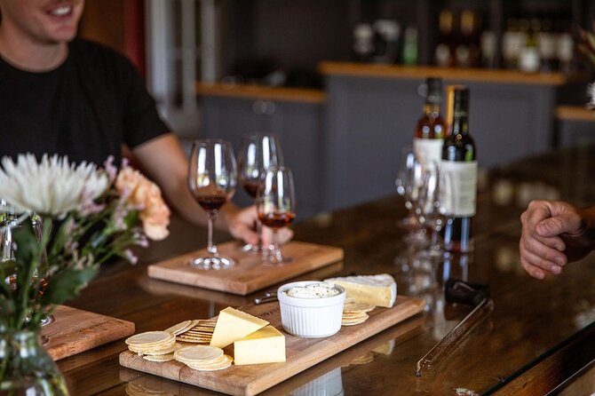 Audrey Wilkinson Vineyard: Fromage and Fortified Wine Experience - Premium wines with cheese from local producers