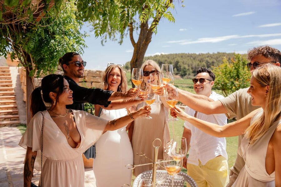 Barcelona: Vineyard Horseback Riding & Wine Tasting + Tapas - Who will enjoy this most