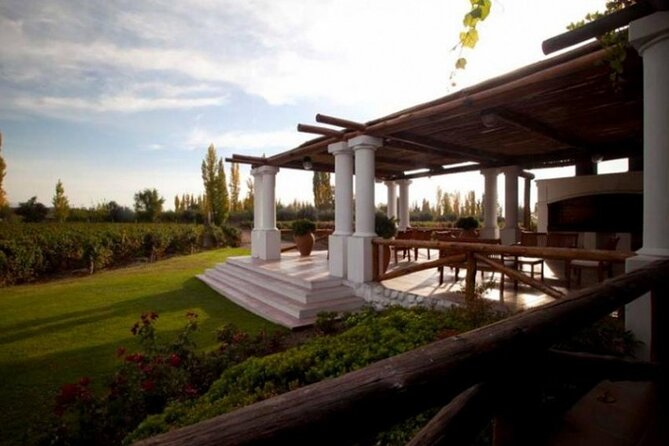 Bike Tour in Mendoza Wine Country - Nieto Senetiner and the long lunch