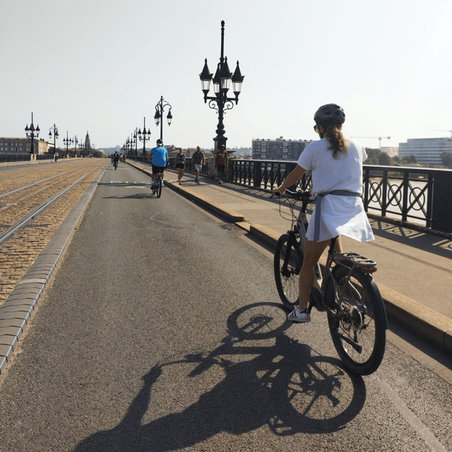 Bordeaux by Gravel Bike : Historic center & vineyards - What the $138 price includes