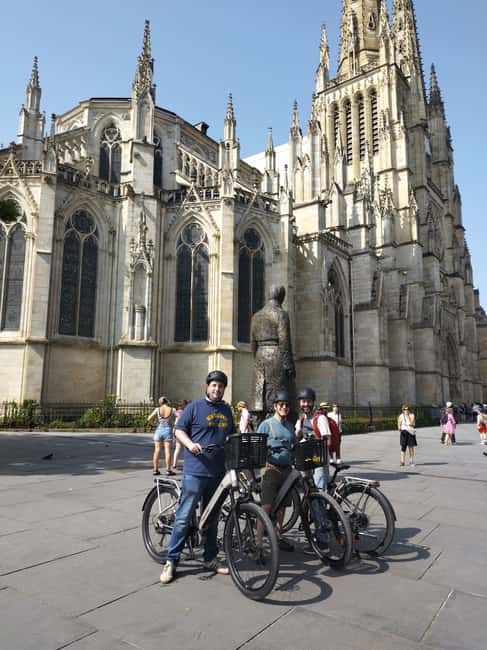Bordeaux by Gravel Bike : Historic center & vineyards - Who will enjoy this ride most