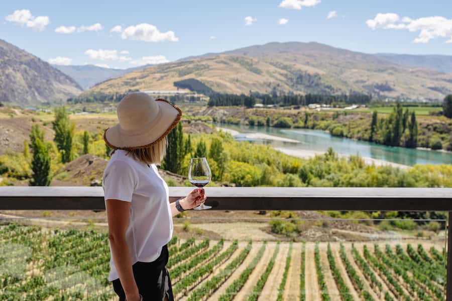 Boutique Winery Half-Day Tour & Vineyard Platter-Style Lunch - Carrick Winery brings lunch into the middle of the day