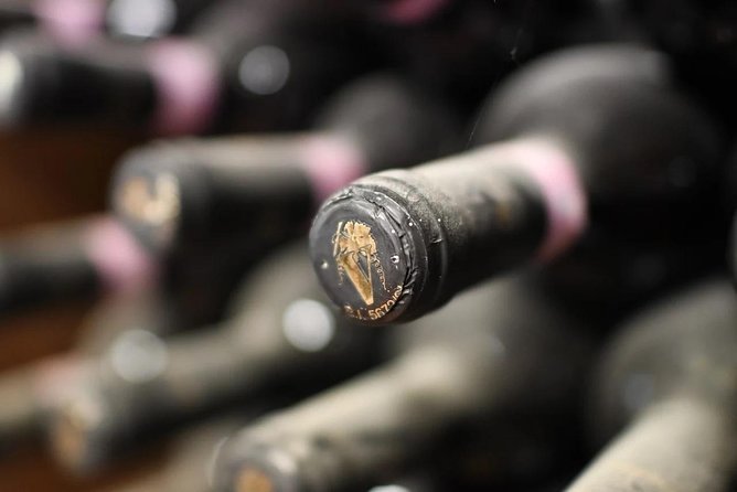 Brunello Vineyards Bus Tour - What the small group changes