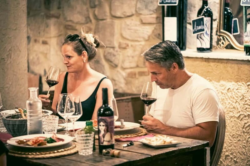 Classic: Vineyard Golf Cart Tour & Wine Tasting and Lunch - A golf cart introduction to Poggio ai Laghi