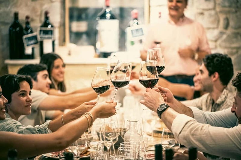 Classic: Vineyard Golf Cart Tour & Wine Tasting and Lunch - Why the private format matters