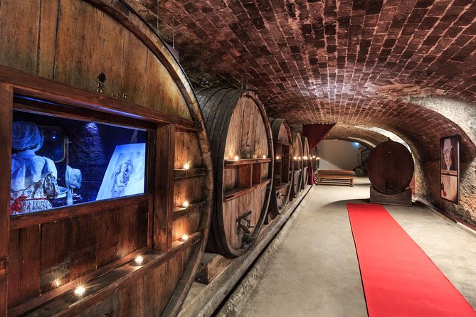 Côtes de Provence Small Group Day Trip with Winery Visits & Tastings from Nice - A 90-minute lunch stop in a quiet village