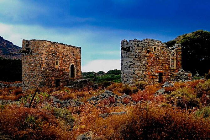 Crete in a Day: Knossos, Soap Workshops, Olive Oil & Wine Tasting - A full traditional lunch matters