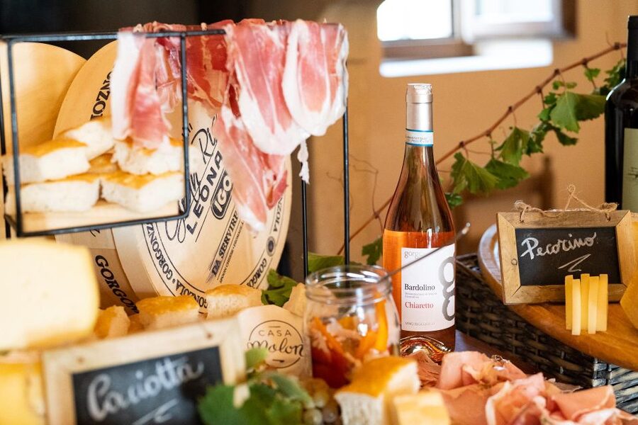 Custoza: Organic Wine Tasting with Vineyard and Cellar Tour - Who will enjoy this winery visit most