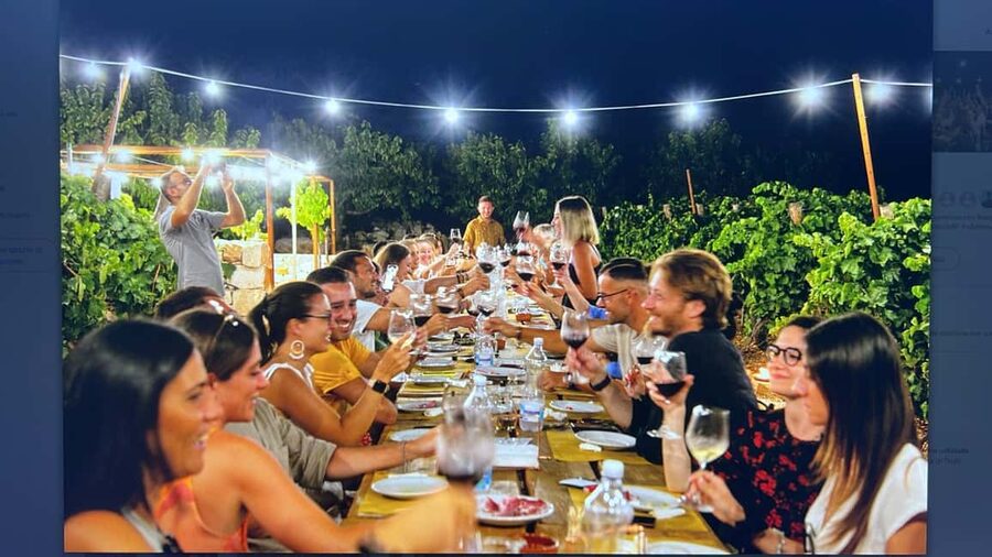 Dinner in the vineyard and wine tasting under the stars - Five Apulian starters set the tone