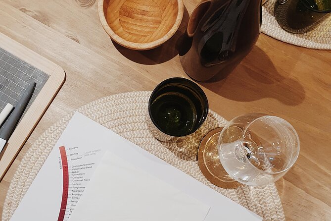 Discovery of the Bordeaux vineyard in 3 wines - Basque cheese, ham, and bread