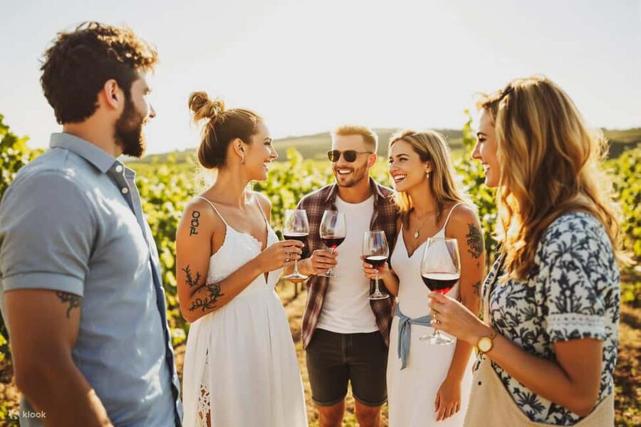 Durrës: Sunset Vineyard Tour with Wine Tasting - A 30-minute walk among the vines