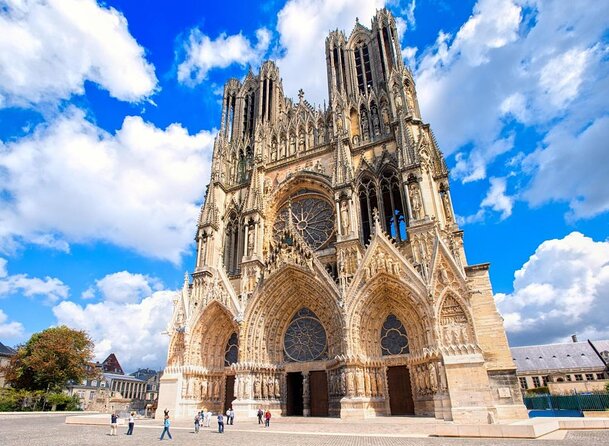 Exclusive Champagne Cellars & Dom Perignon Vineyards tour - Starting at Reims Cathedral