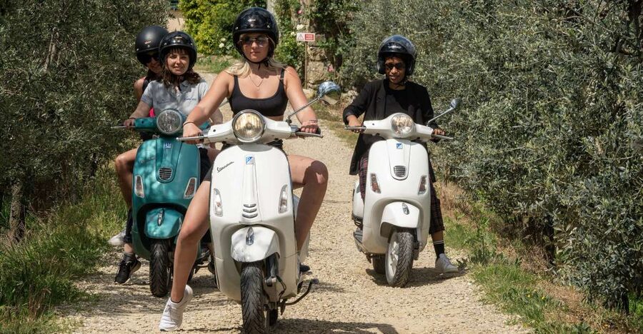 Florence: Chianti Wine Region Vespa or Fiat Topolino Tour - Who Should Choose the Vespa, and Who Should Choose the Topolino?