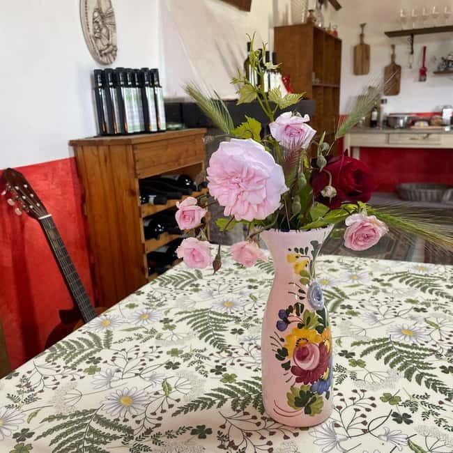 Frascati: Vineyard Wine Tasting Tour with Snacks - The old farmhouse and frascette atmosphere