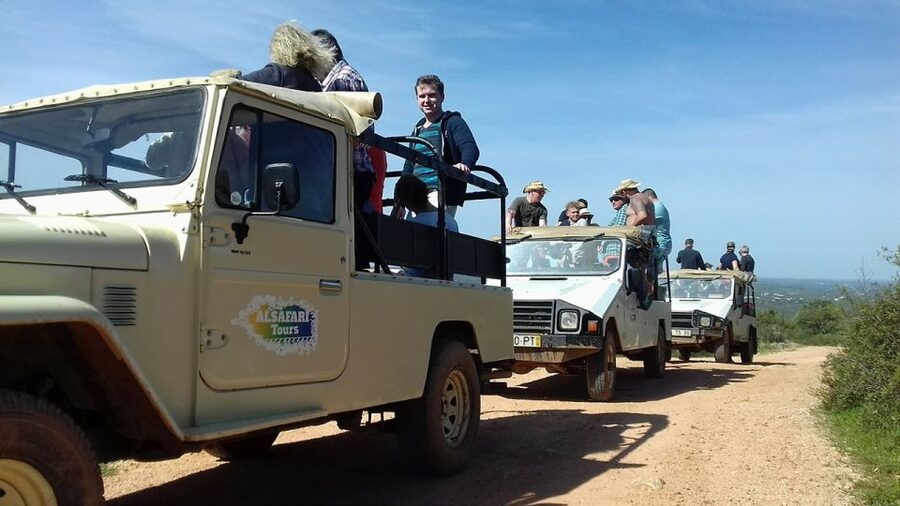 From Albufeira: 4x4 Off-Road Safari & Vineyard Wine Tasting - How the four-hour schedule feels