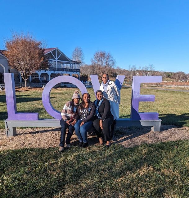 From DC: Premium Virginia Wine Country Tour with Tastings - Gray Ghost Vineyard and the pleasure of a wide tasting