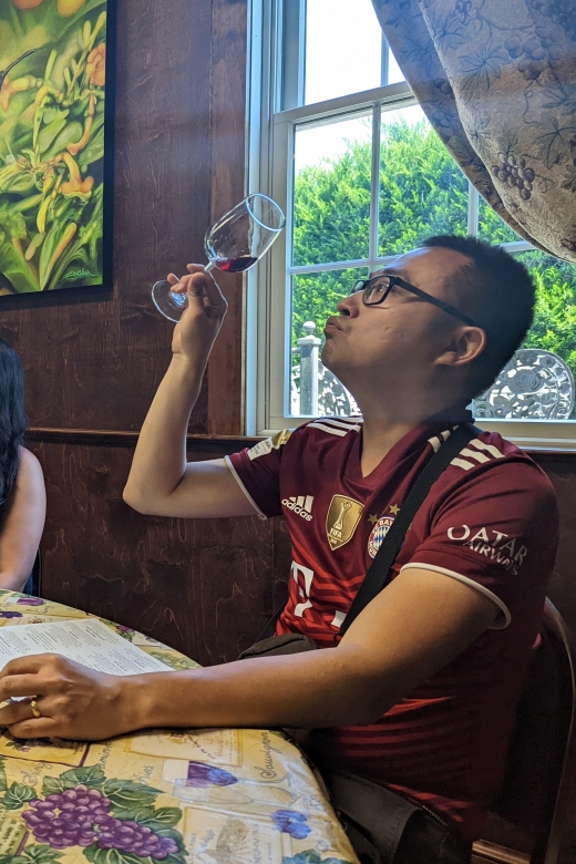 From DC: Premium Virginia Wine Country Tour with Tastings - Who will enjoy this day most