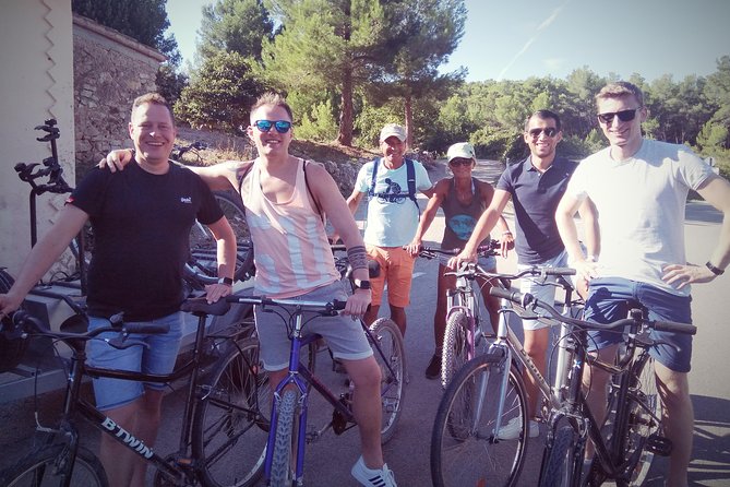 From Sitges: Bike Tour and Winery Visit with Free Hotel Pick Up. - Who will enjoy this ride most?