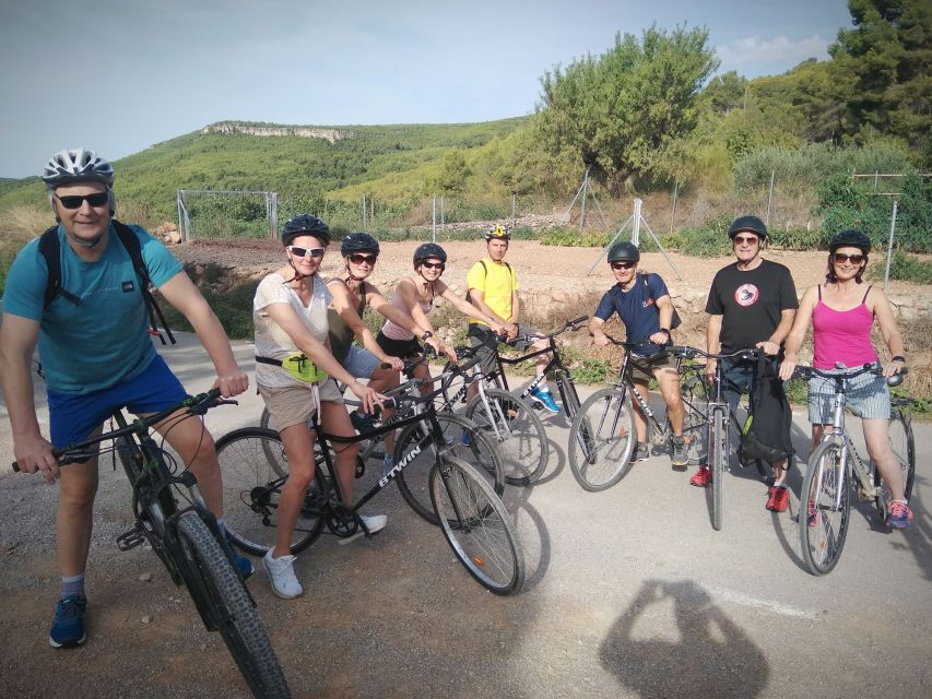 From Sitges: Cycling Tour with Winery visit and Tasting - Three glasses of cava, local wine, and light food
