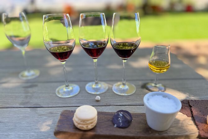 Full Day Tour to Wine Estates Stellenbosch, Franschhoek and Paarl - Stellenbosch, the day’s best walking stop