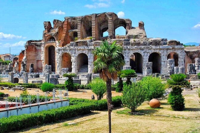 History & Local Wines: Amphitheater, Mitrium and Winery Visit - Who should book this experience?