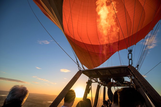 Hot Air Balloon Flight Brisbane with Vineyard Breakfast - Thirty minutes above the Scenic Rim