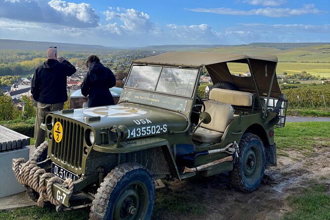 Jeep tour in the Champagne Vineyard with tasting - Who gets the best value