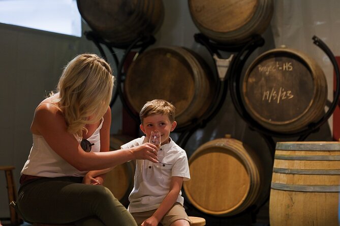 Jersey Premium Vineyard and Distillery Wine Tour and Tasting - Learning the life of a Jersey vine