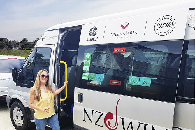 Kumeu Wine Region Shuttle from Auckland - Leaving Auckland for Kumeu wine country