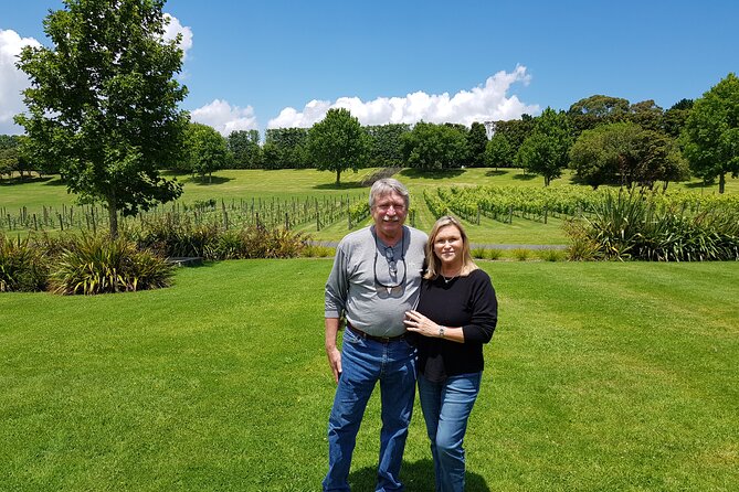 Kumeu Wine Region Shuttle from Auckland - Lunch options at The Hunting Lodge