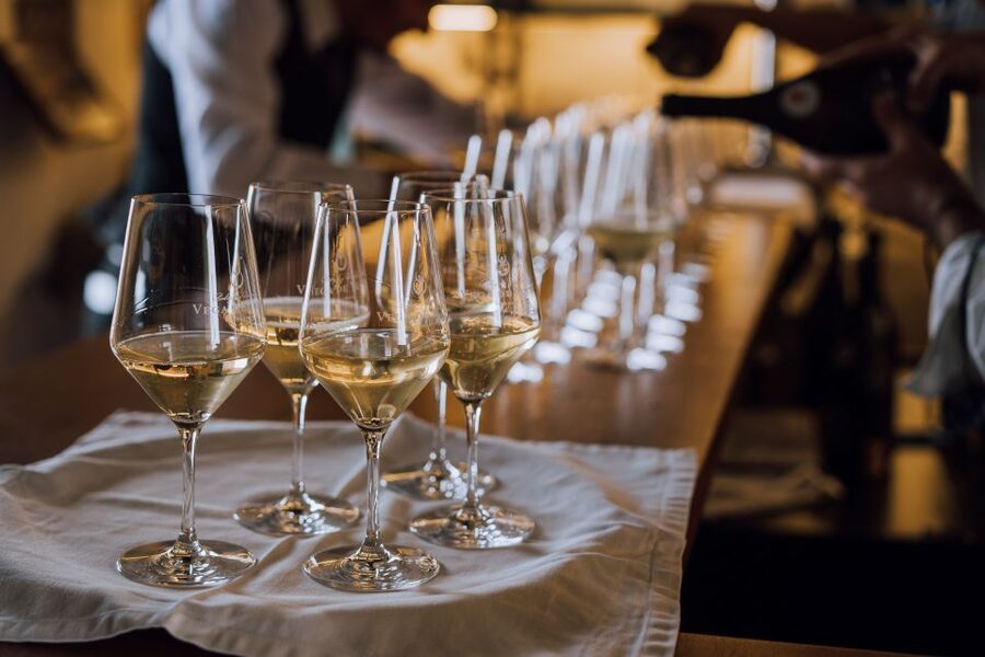 Lanzarote: Vineyard Tour with Wine and Chocolate Tasting - Who will enjoy this visit most