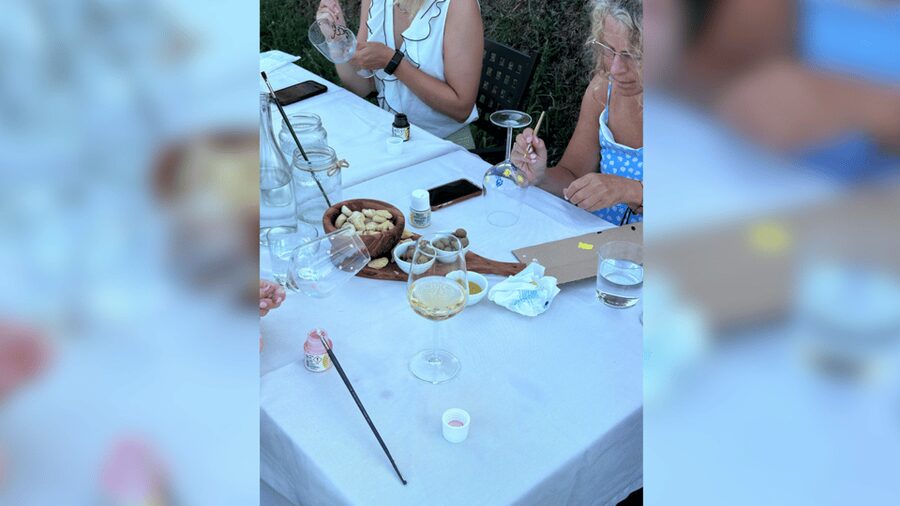Lucca: Vineyard Paint & Sip at Tenuta Adamo Winery - Practical advice before you go