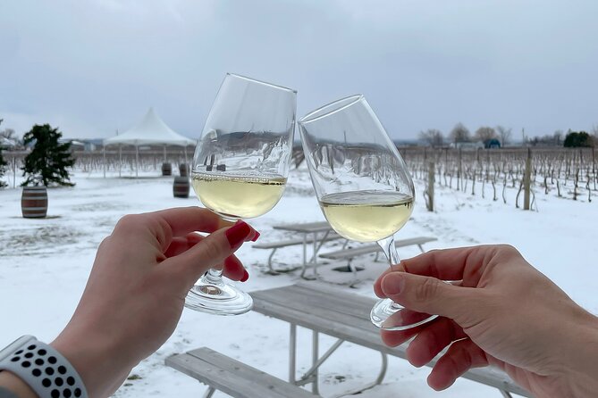 Lunch in the Vineyard: A Scenic Niagara Wine Tour Experience - Lunch Keeps the Tasting Schedule Comfortable