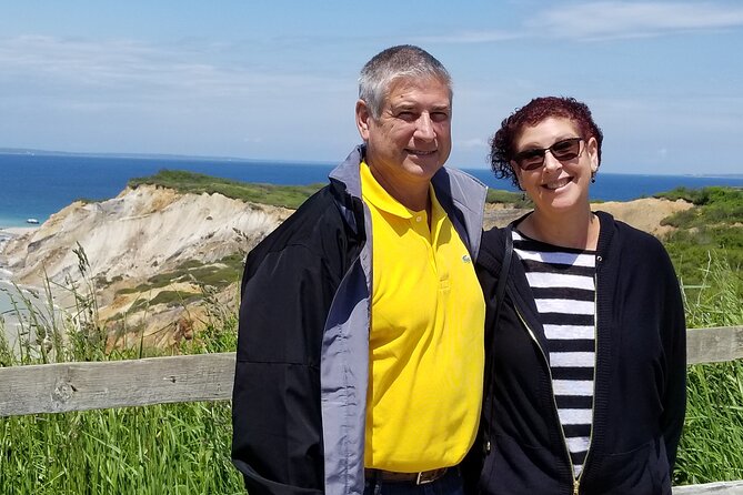 Martha Vineyard Bus Tour - Orange Peel Bakery adds a homespun pause