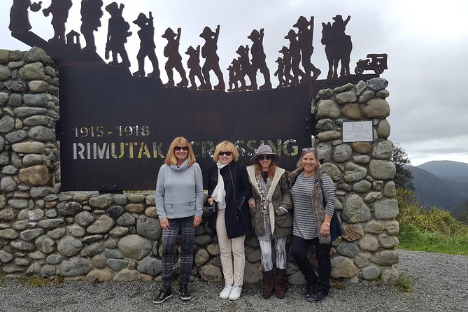 Martinborough Winery and Foodie Day Tour with vineyard lunch - Crossing the Remutaka Ranges