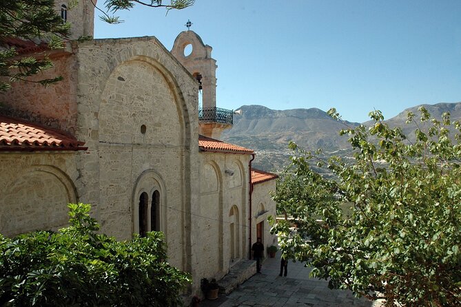 Minoan Luxuries: Ancient Palaces, Messara Wine Routes & Matala - Wine in the Messara Valley