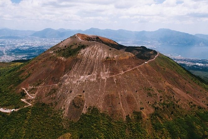 Mt Vesuvius with Winery Visit - Should you book this Naples excursion?