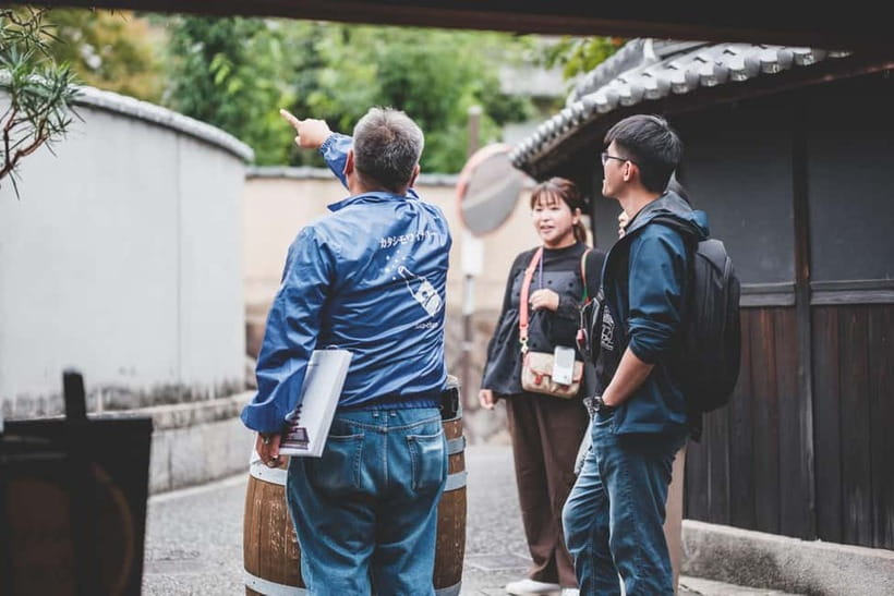Osaka Winery Tour with Wine Tasting & Vineyard Walk - Three wines with a taste of Osaka