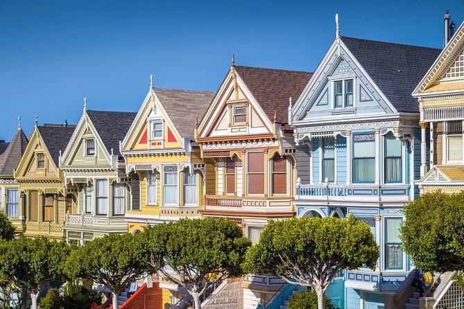 Painted Ladies Wine Country Tour - Why the vintage bus shapes the whole day