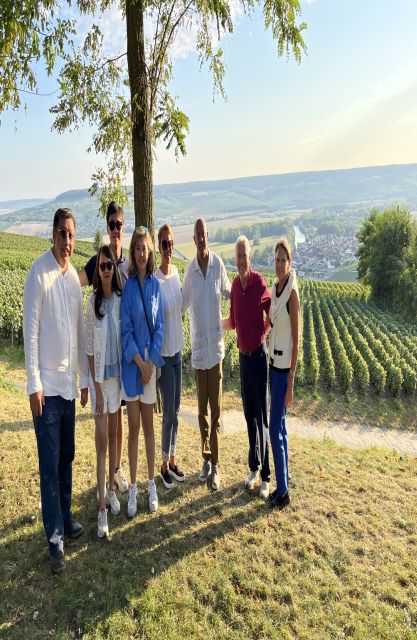 Paris: Private Epernay Trip with Champagne Vineyard Tastings - Épernay and the Avenue of Champagne