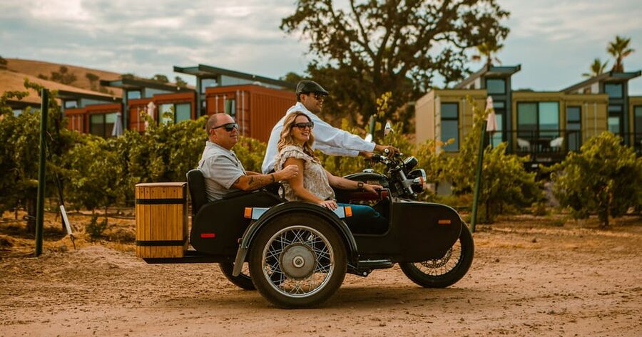 Paso Robles: Vineyard Rides Wine Adventure - The Second Photo Stop and the Optional Tasting